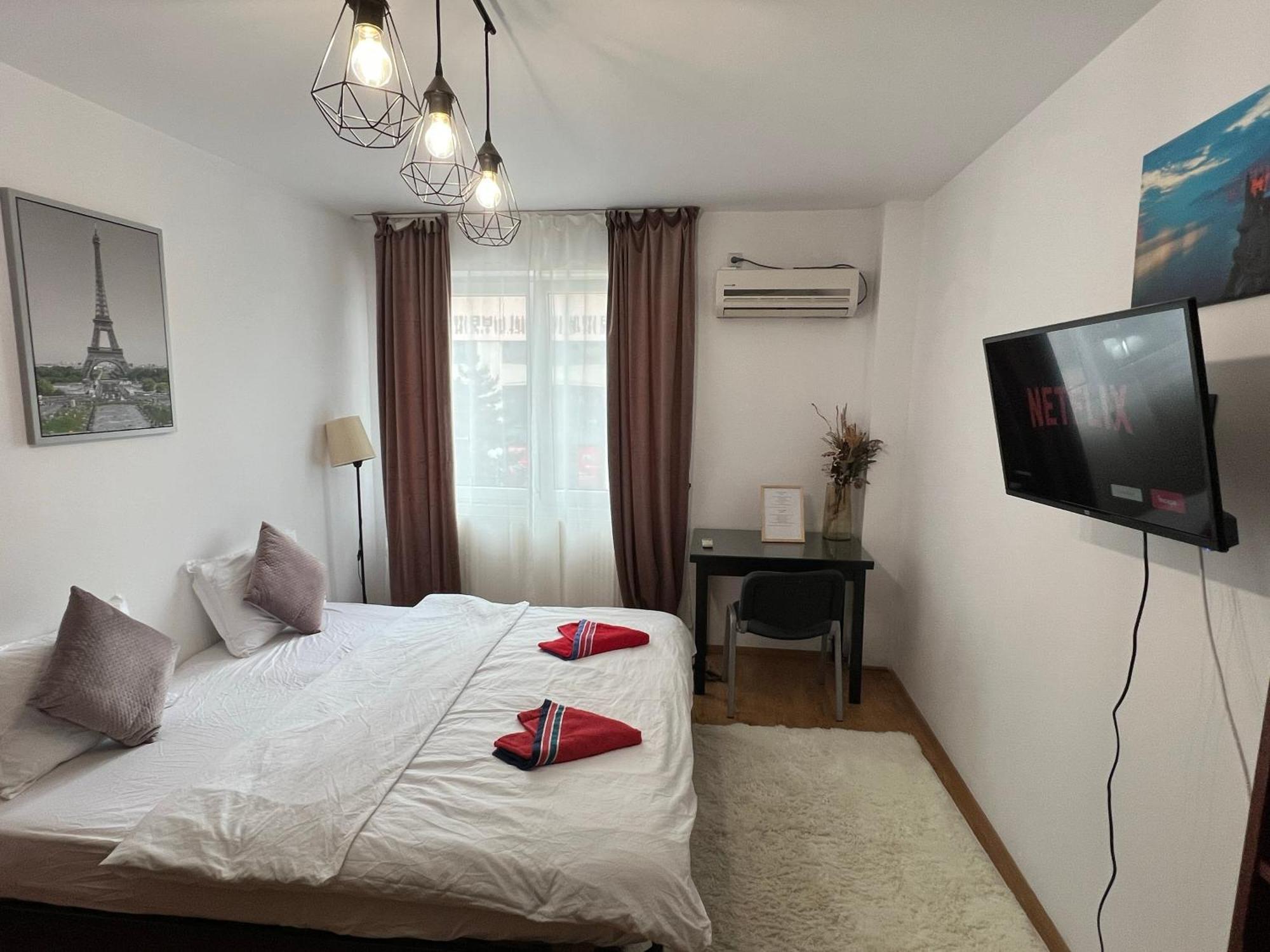 2 Rooms Apartment City Center Яссы Экстерьер фото
